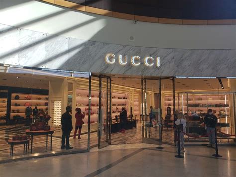 gucci store charlotte nc